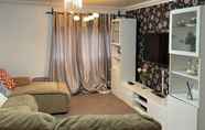 Ruang Umum 2 Lovely 2 Bed Flat-apt in East London- Nice Estate