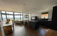 Restaurant 5 Valley View Lodges Pendle View 3 Bedrooms