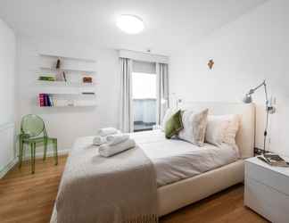 Bedroom 2 Two Bedroom Flat With Balcony in Central Wimbledon by Underthedoormat