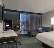 Bedroom 2 Courtyard by Marriott Owatonna Downtown