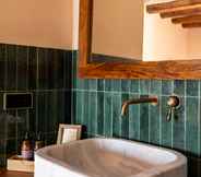 In-room Bathroom 6 Casa Gran 1771 Boutique Winery Hotel - Adults Only