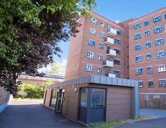 Exterior 2 Trendy Rooms for STUDENTS SOUTHWARK PARK