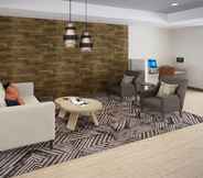 Common Space 5 Candlewood Suites Tulsa Hills, an IHG Hotel