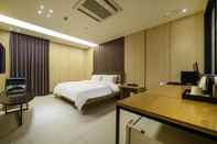 Bedroom Balsan Golden Hotel