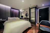 Kamar Tidur Busan Daeyeondong Hotel Smith