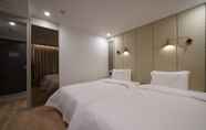 Kamar Tidur 4 Busan Myeongji Ocean City Hotel