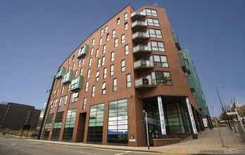 Exterior 4 Vibrant Rooms-SHEFFIELD - Hostel