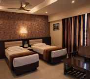 Bedroom 7 Hotel Deepam