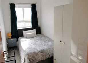 Bedroom 4 Entired Apartment Near Manchester City Centre, M15