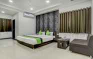 Bedroom 2 Treebo Trend Grand Euro