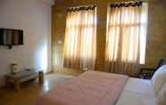 Bedroom 7 Goroomgo Al Salama Guest House Chennai