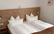 Kamar Tidur 3 Gasthaus Adler Double Room With Private Bathroom