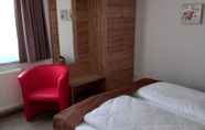 Kamar Tidur 4 Gasthaus Adler Double Room With Private Bathroom