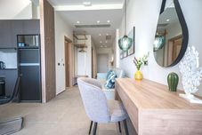 Bedroom Oleas Suites 3 Earth