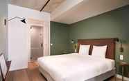 Kamar Tidur 7 Corendon Apartments Amsterdam Schiphol Airport Hotel