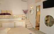 Kamar Tidur 7 Starlight Luxury Studios