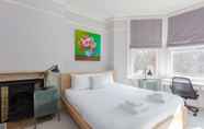 Kamar Tidur 2 Newly Renovated 3 Bedroom Apartment in North West London