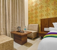 Bedroom 4 Treebo Tryst Royal Amar