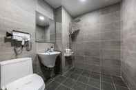 In-room Bathroom Incheon Hotel Maeum