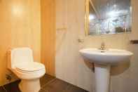 In-room Bathroom Daegu Palgongsan Star Is Born Drive-in