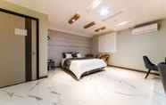 Bedroom 2 Goyang Luxe