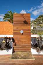 Exterior 4 In the Village - Madeira Surf Camp I