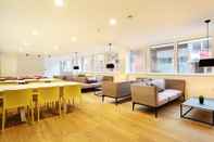 ล็อบบี้ Studio for STUDENTS-NEWCASTLE UNDERLYME