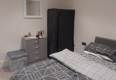 Others 3 Newly Built Modern 1-bed Apartment in Slough
