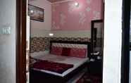 Bedroom 6 Goroomgo Shree Shivdayal Kanpur