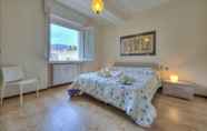 Bedroom 7 Apartment Cuba 300 Mt From Garda Lake