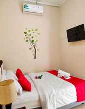 Bedroom 4 Beautiful and Central Double Room With Ac and Wifi in Bogor