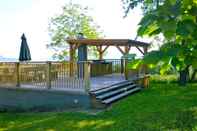 Khu vực công cộng Forester's Hut With Whirlpool & Sauna