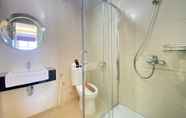 In-room Bathroom 2 Modern, Cozy and Spacious 3BR at Gateway Pasteur