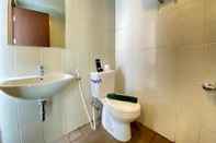 Toilet Kamar Deluxe Studio Room at Skyland Jatinangor