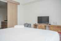 Bedroom Nice and Homey Studio at Bintaro Embarcadero Apartment