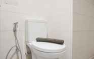 Toilet Kamar 6 Minimalist and Comfort Living 1BR at Ciputra International Apartment