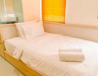 Kamar Tidur 2 Comfy and Minimalist Studio Apartment at B Residence