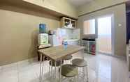 Kamar Tidur 2 Relaxing 2BR Apartment at Newton Residence