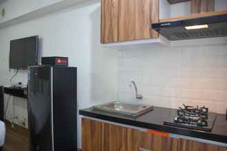 Kamar Tidur 4 Elegant and Comfy Studio at Bassura City Apartment