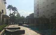 Swimming Pool 3 Spacious 2BR Apartment at Pinewood near JATOS