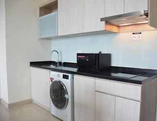 Kamar Tidur 2 Nice and Spacious 3BR at Menteng Park Apartment