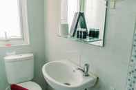 Toilet Kamar Comfort Studio (No Kitchen) at Aeropolis Apartment