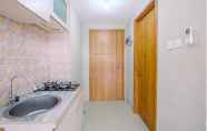 Kamar Tidur 6 Elegant Studio Apartment at Gateway Park LRT City