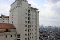 Exterior Comfort Living 3BR at Grand Palace Kemayoran Apartment