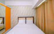 Phòng ngủ 2 Comfy and Tidy Studio Apartment at Springlake Summarecon Bekasi