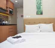 Bedroom 6 Cozy Living Studio at Springlake Summarecon Bekasi Apartment