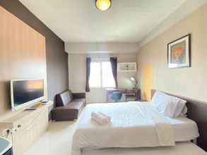 Bilik Tidur 4 Bright Studio Room at Pinewood Apartment