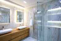 In-room Bathroom Design Villa Nicol Heated Pool Seaview