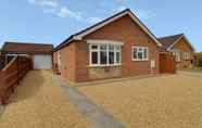 Exterior 2 Cedar Drive, Holbeach - 1 to 4 - Self Catering