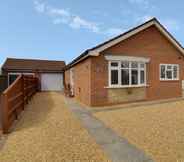 ภายนอกอาคาร 2 Cedar Drive, Holbeach - 1 to 4 - Self Catering